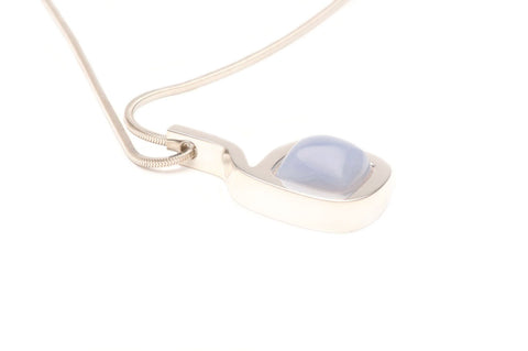 Pendant with Chalcedony cabochon