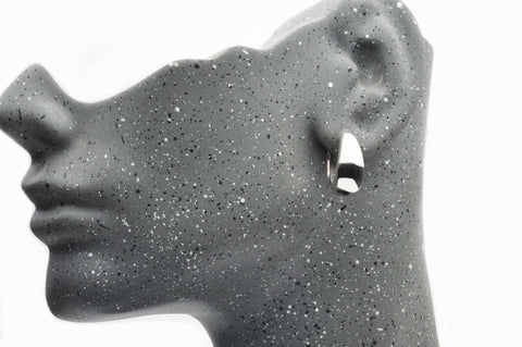 Earring EMBRACE E176