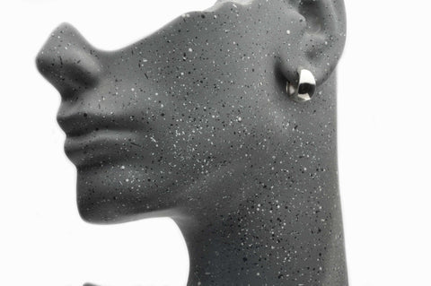 Earring EMBRACE s E177