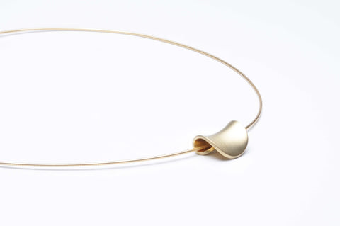 Pendant GOLD PETAL P091
