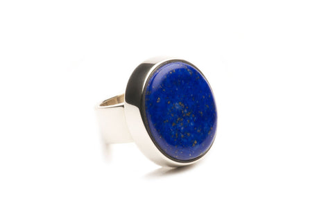 Ring R066 with Lapis Lazuli