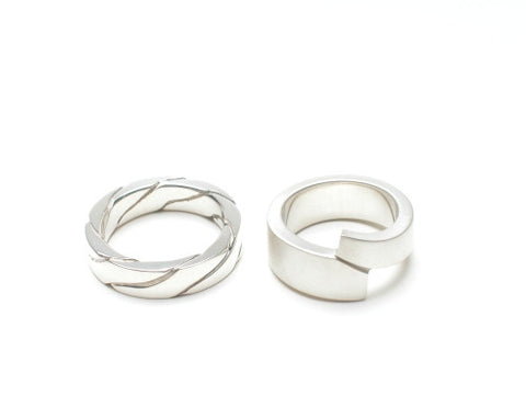 Ring R120 REASON